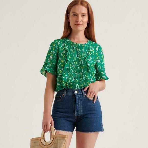 Lucky Brand Tops - Lucky Brand Skylar floral print pin tuck ruffle blouse